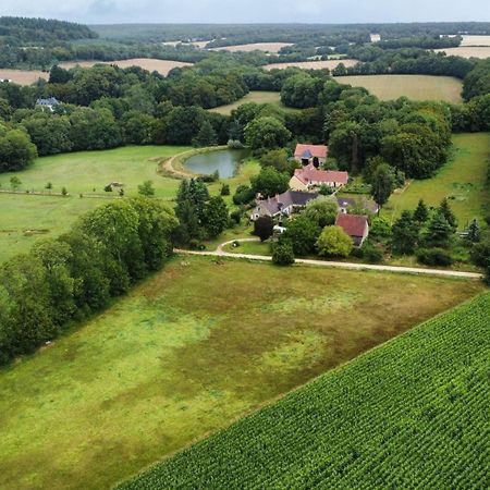 Les Anniquins Villa Ivoy-le-Pré Exterior photo