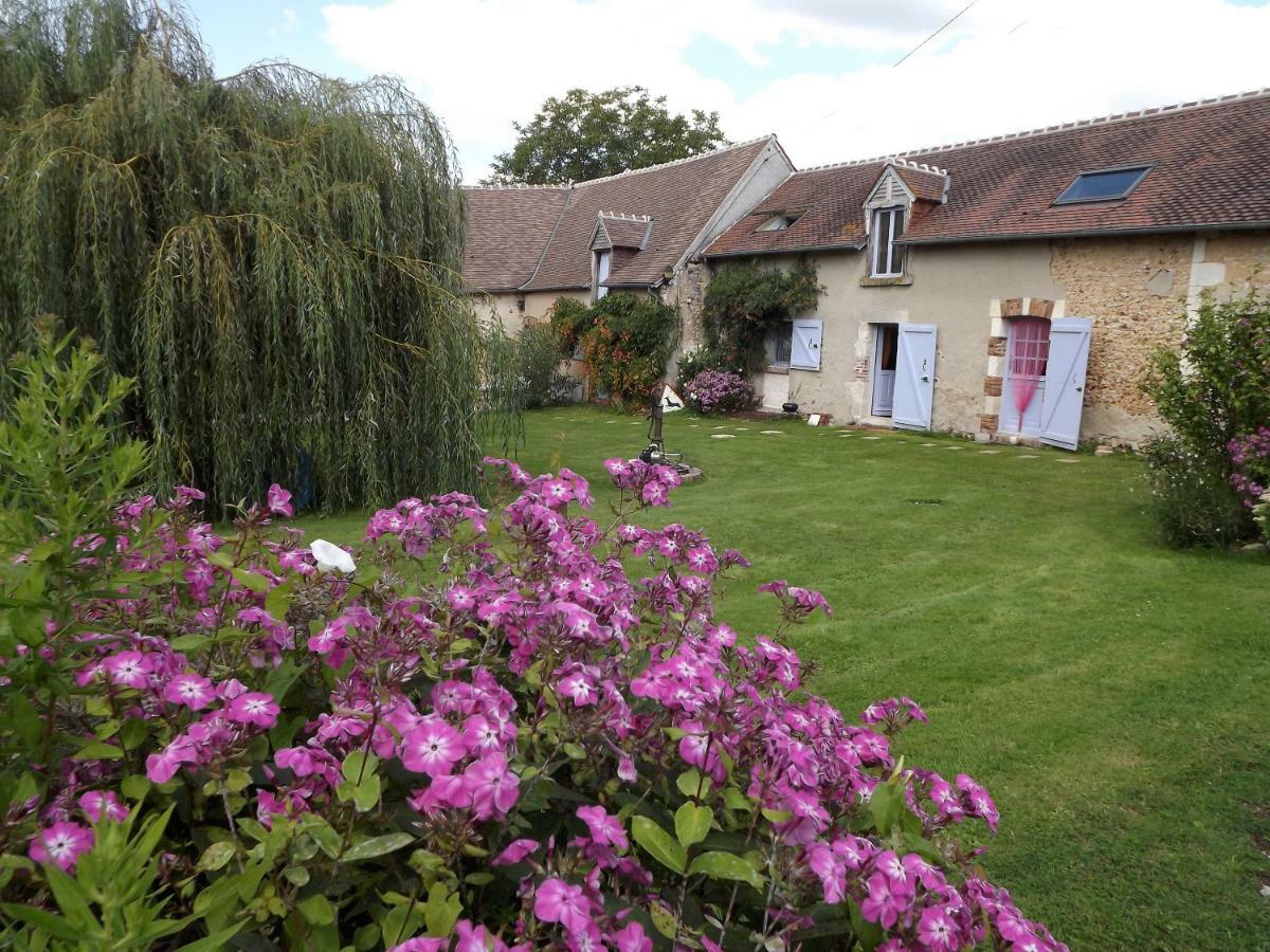 Les Anniquins Villa Ivoy-le-Pré Exterior photo